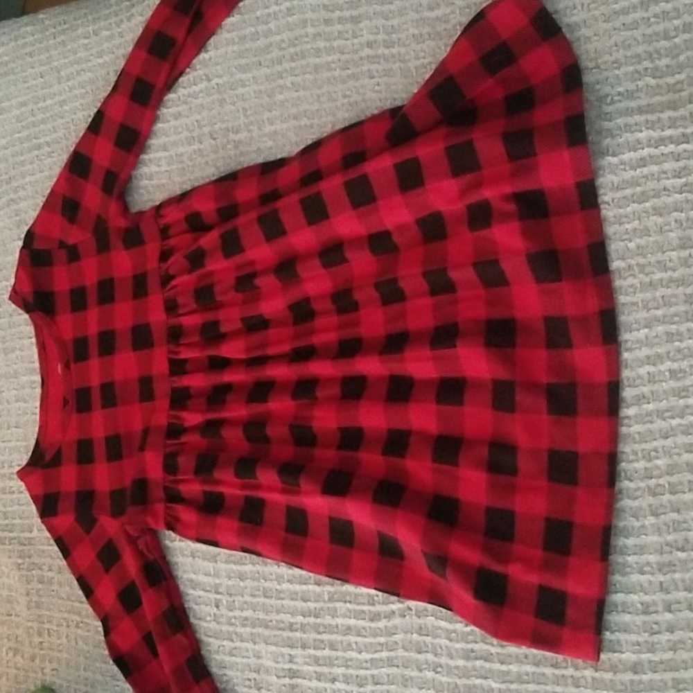 Plaid & pleated lip girls dress. Size 5t
